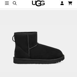 UGGS - Classic Mini 2 - size 7